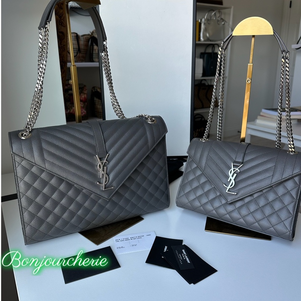 Authentic Saint Laurent large envelope bag - Picture 2 of 16